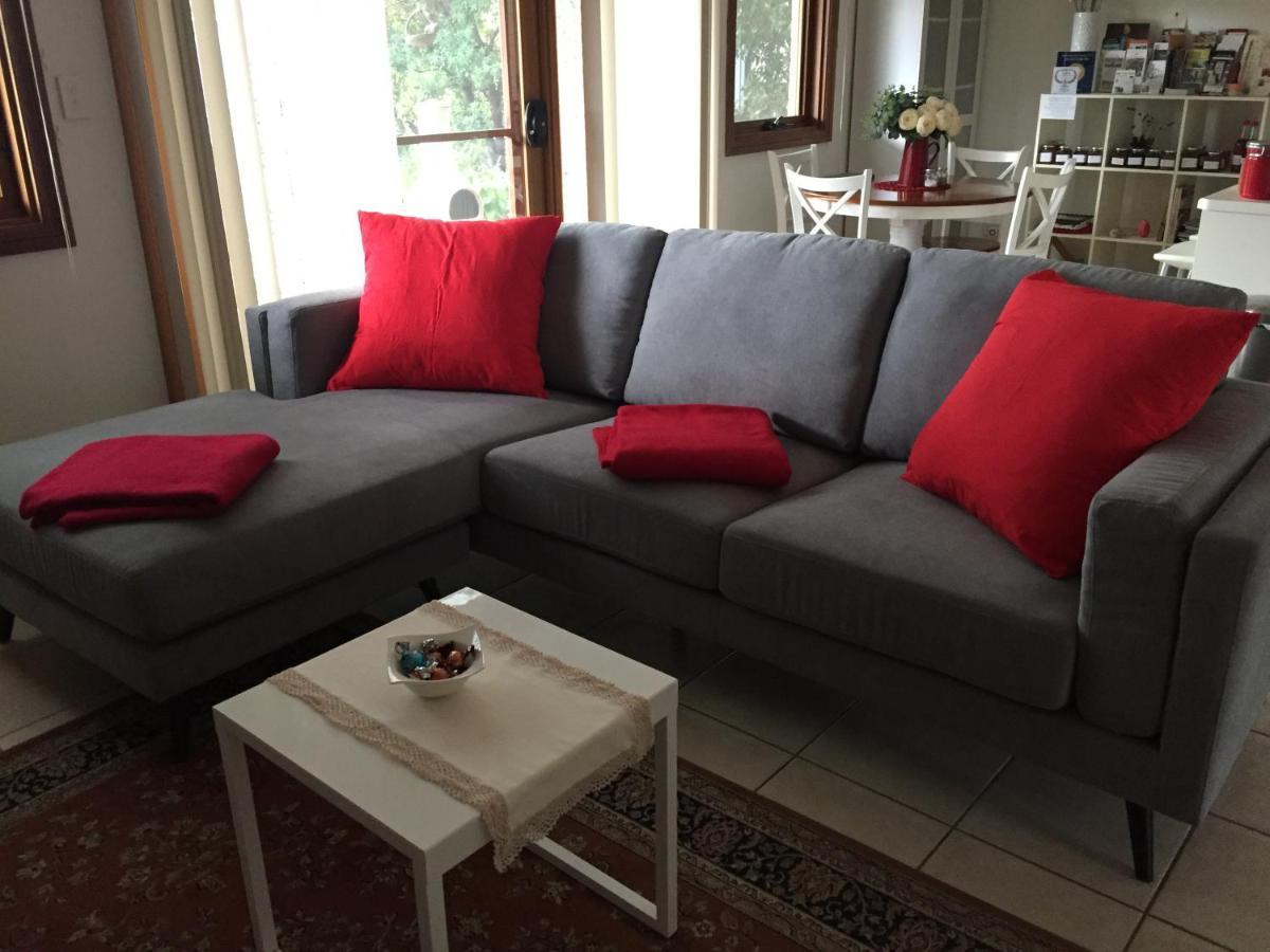 Clarevale Cottage B&B ภายนอก รูปภาพ