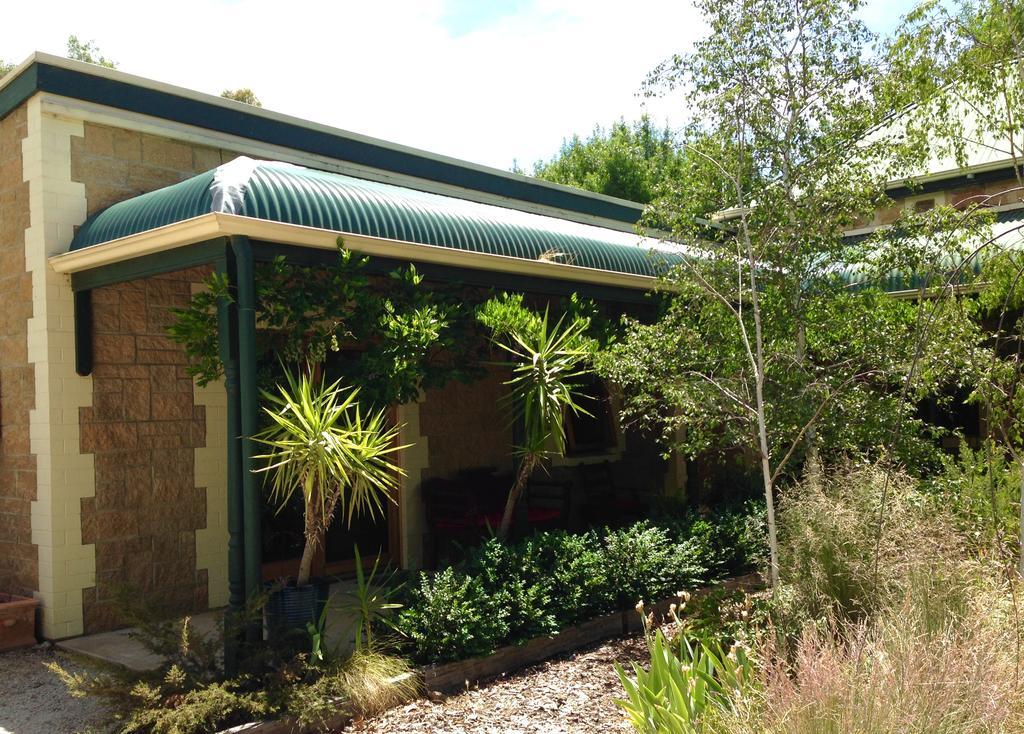 Clarevale Cottage B&B ภายนอก รูปภาพ